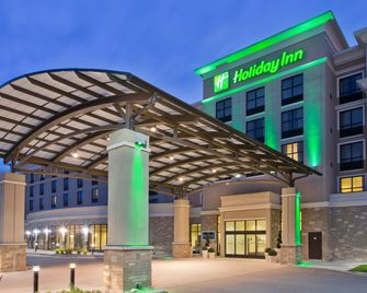 Holiday Inn & Suites Red Deer South by IHG - Red Deer - Building
