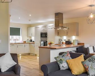 3 bedroom accommodation in Helmsley - Helmsley - Kitchen