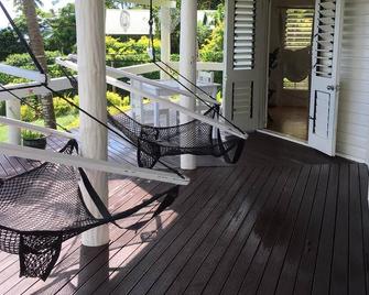 Lomani - a magical home overlooking the ocean - Taveuni Island - Balcony