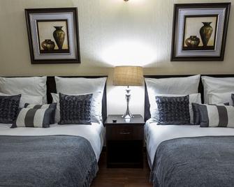 Mokorro Hotel - Chingola - Bedroom