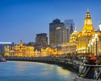 Lavande Hotel Shanghai Railway Station Branch - Shangai - Vista del exterior