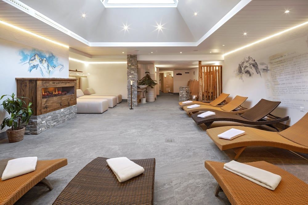 أنيكس أنتيكا