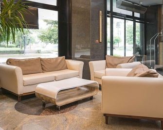 Dunav Plaza Hotel - Ruse - Lobby