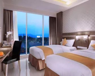 Aston Lampung City Hotel - Bandar Lampung - Makuuhuone
