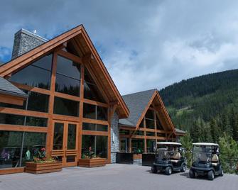 Panorama Vacation Retreat at Horsethief Lodge - Panorama - Building