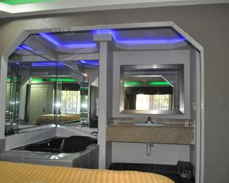 Downtown Suites Dallas - Dallas