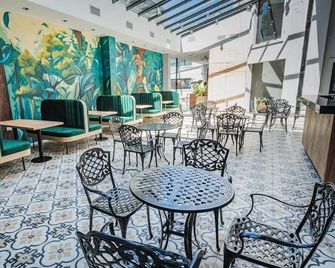 Garden Suites Pinamar - Pinamar - Restaurace