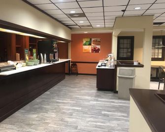 Quality Inn Morganton Southeast - Morganton