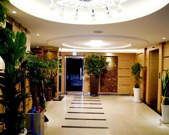 Princess Hotel - Seoul - Lobby