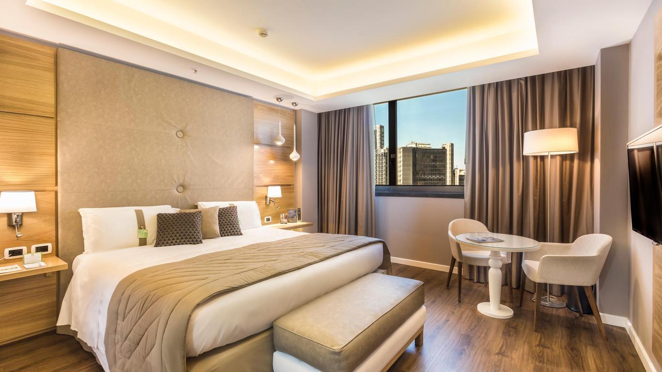 Holiday Inn Naples By IHG