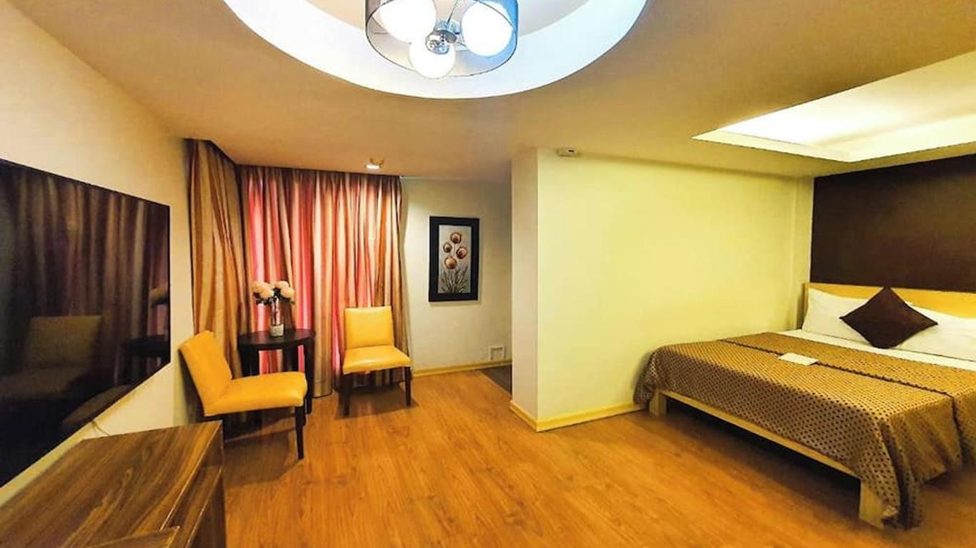 Festive Hotel Makati
