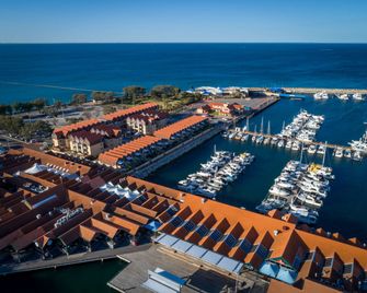 Hillarys Harbour Resort - Hillarys - Vista esterna