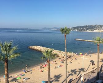Studio 29 M With Terrace And View On The Beach - Antibes - Praia