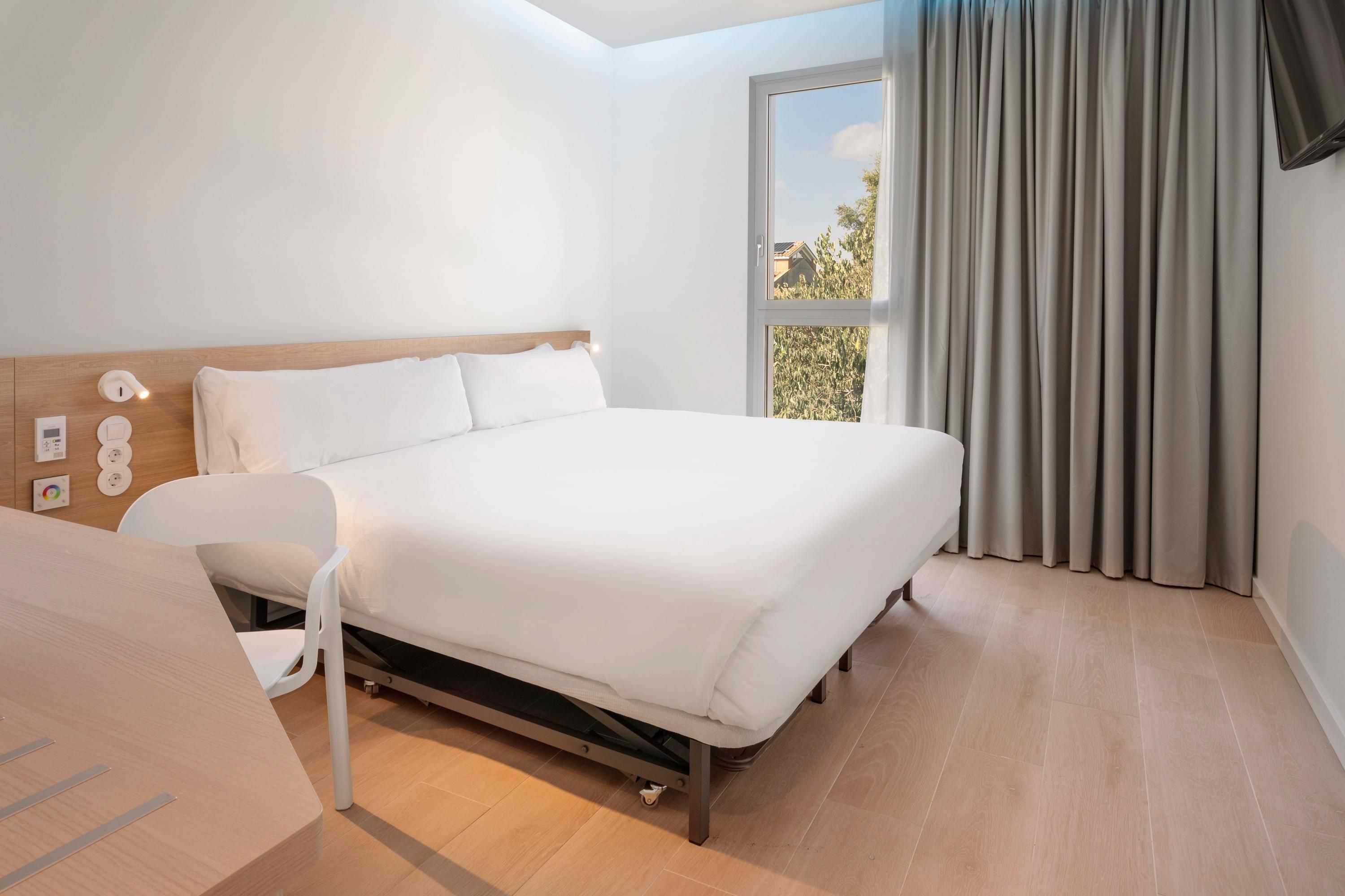 B&b Hotel Lleida - Lerida - Slaapkamer