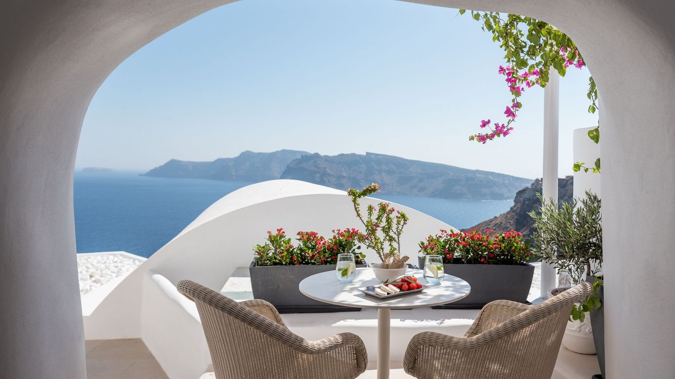 Aspaki by Art Maisons