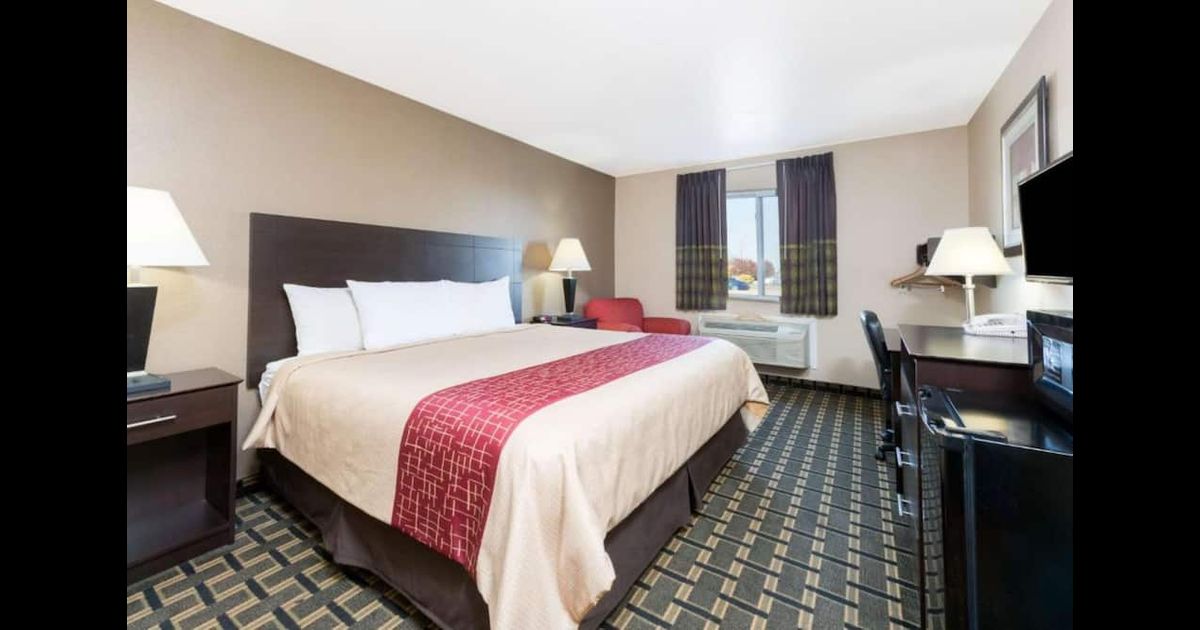 Super 8 by Wyndham Springfield East in Springfield, the United States ...