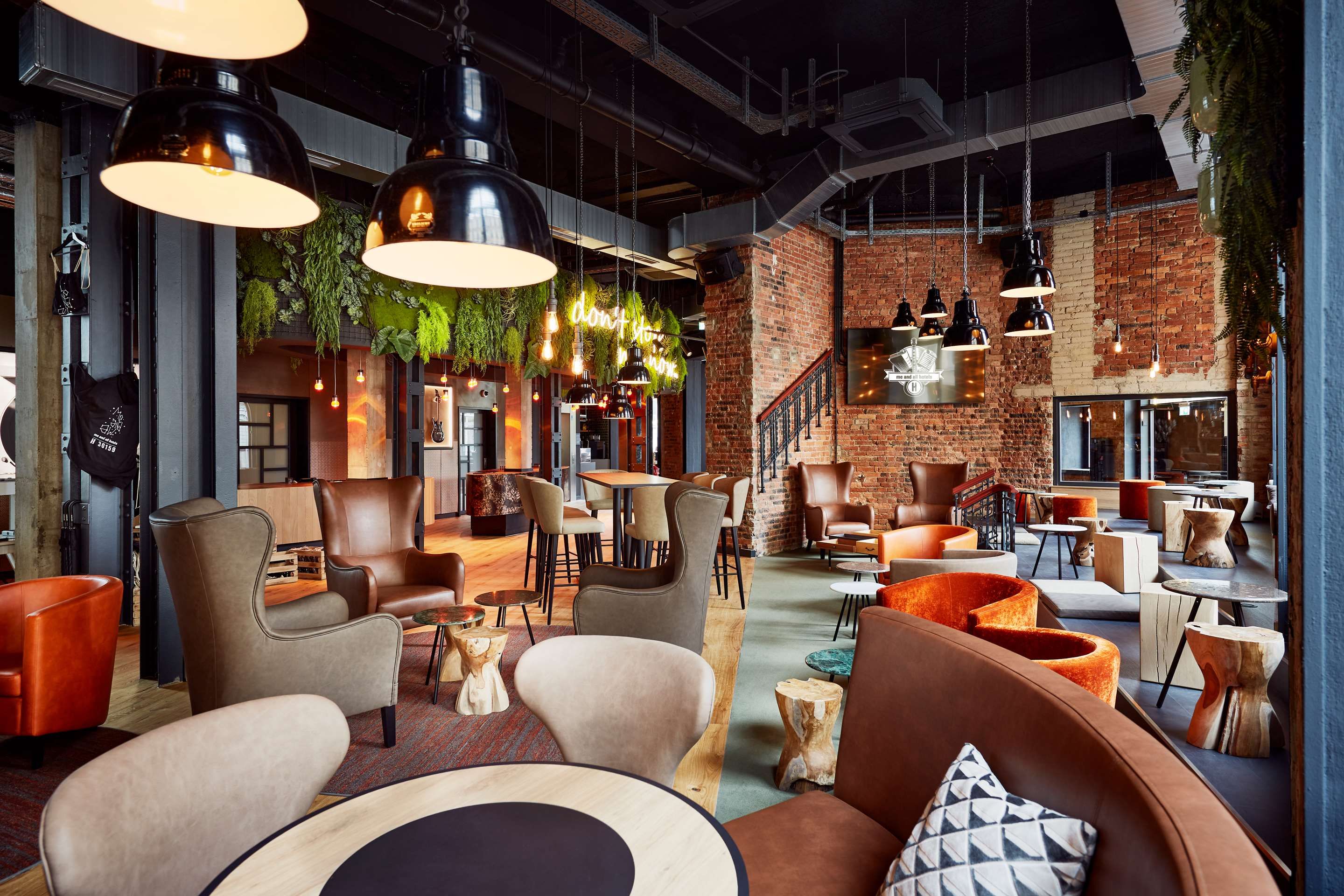 me and all hotel hannover - האנובר - טרקלין