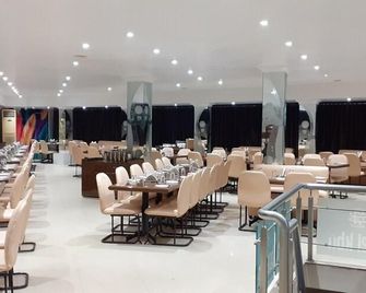 Hotel KBN - Bhuj - Restaurant