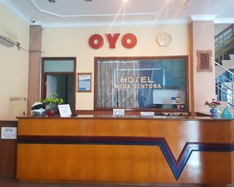 OYO 1088 Hotel Mega Sentosa - Samarinda