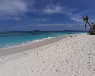 Mahchavaru Maldives - Mathiveri - Playa