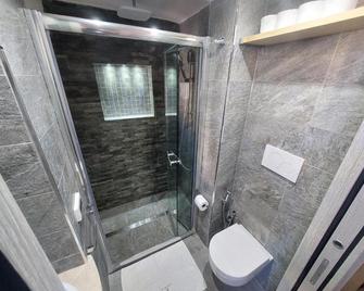 Dimora Altomare Holiday Suites - Locazione Turistica - Polignano a Mare - Bathroom