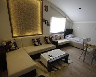 Araz Apart - Bursa - Living room