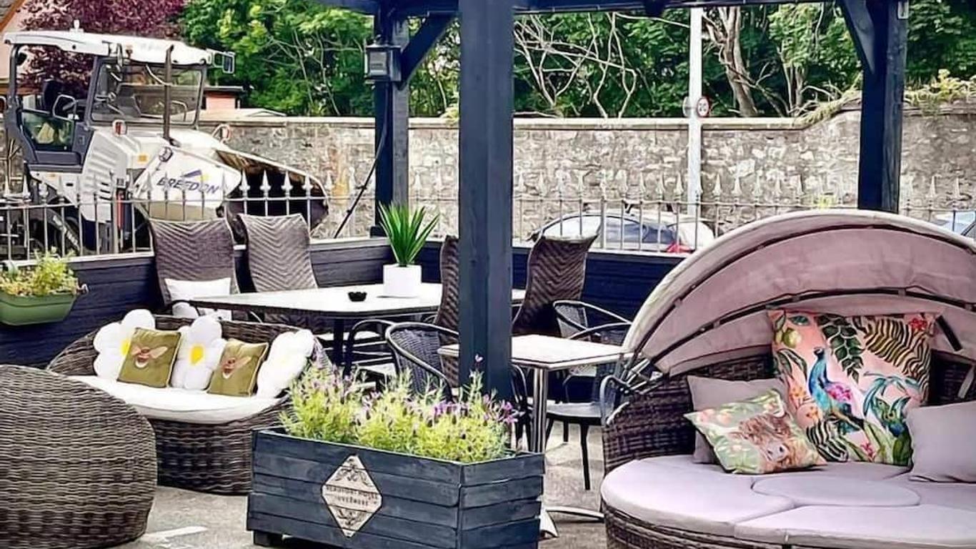 Beaufort Hotel