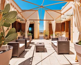 Lido Marini Rooms - Lido Marini - Patio