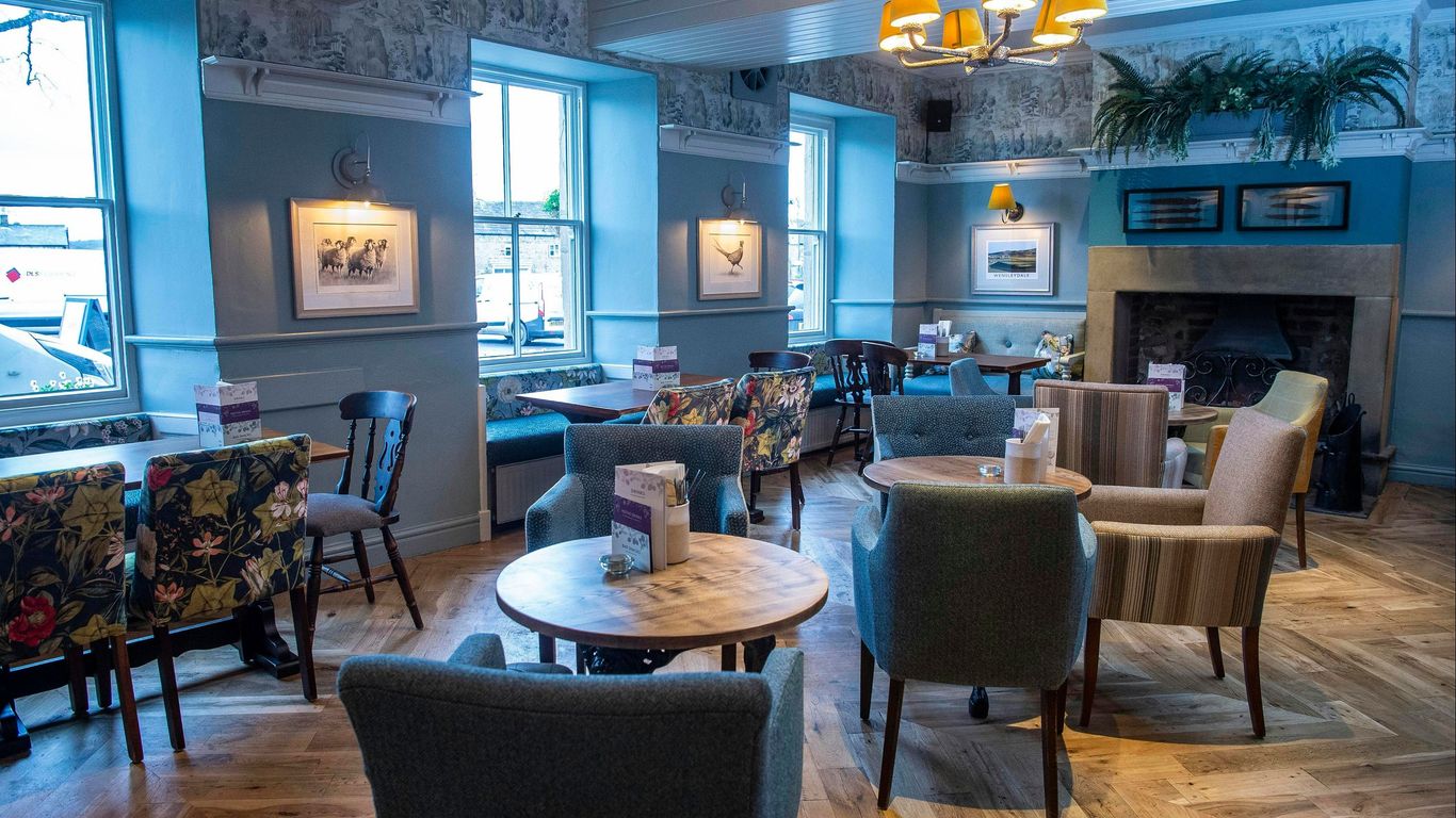 Kings Head by Chef & Brewer Collection