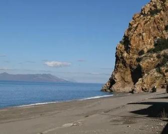 Mare Blu - Gioiosa Marea