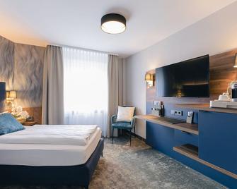 Hotel Rose und Restaurant Maerz - Bietigheim-Bissingen - Camera da letto