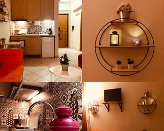 The Student's Home - 10' from Center & Beach - Kavala