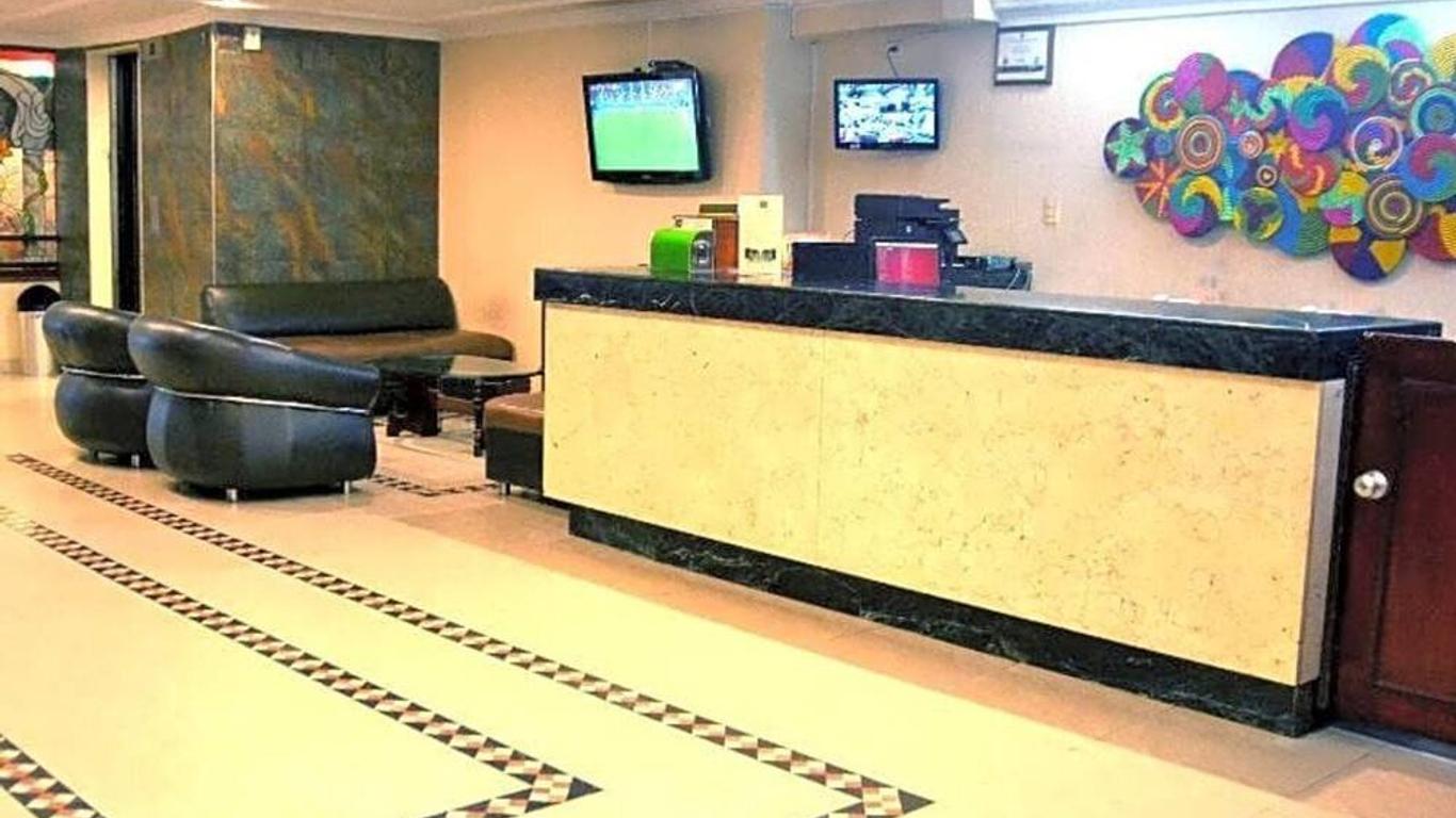 Hotel Virrey Central