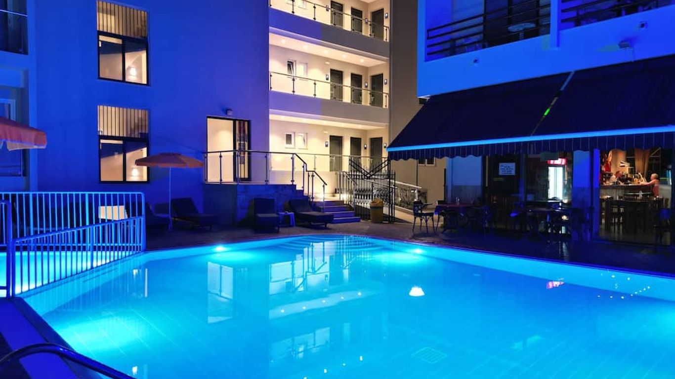 Poseidon Hotel and Apartments