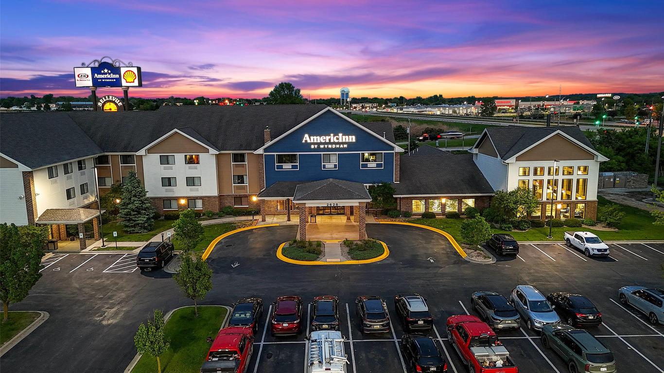 AmericInn Lodge & Suites Green Bay East
