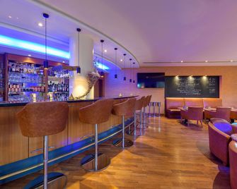 Novotel Freiburg am Konzerthaus - Friburgo de Brisgovia - Bar