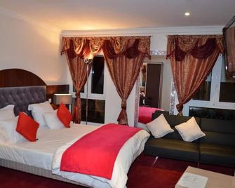 Hotel Regina Montmartre - פריז - חדר שינה