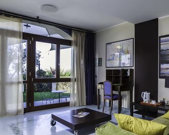 Tenuta Santa Tecla - Acireale - Obývací pokoj