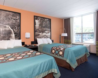 Super 8 by Wyndham Black Mountain/Asheville East - Black Mountain - Bedroom