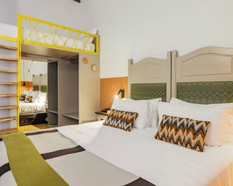 Hotel Priori Secret Garden - Perugia - Soverom