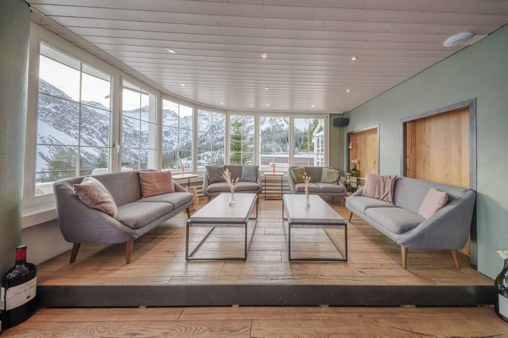 Hotel Quellenhof - Self Check-in & Adults Only - Arosa