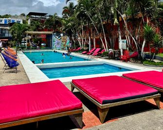 Hotel Montanita - Montañita (Guayas) - Piscina