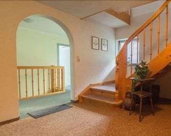 Ferienhaus Gartner - 紐科琴格羅斯夫 - 階梯