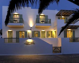 阿爾密里斯酒店 - 密羅斯島 - 阿達瑪斯 - 建築
