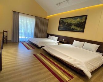 Con Nho Riverhouse Hue - Huế