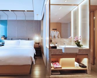 Paco Hotel Guangzhou South Railway Station Panyu Changlong Branch - Kanton