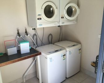 Taihoa - Mission Beach - Laundry facility