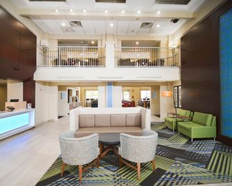 Holiday Inn Express & Suites Port Clinton-Catawba Island By IHG - Port Clinton - Lounge
