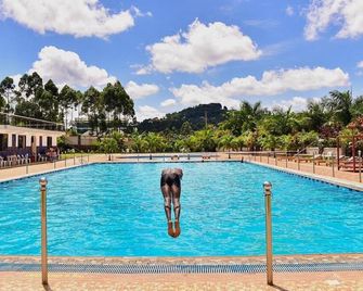 Forest Park Resort - Kampala