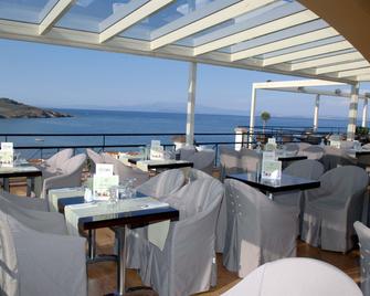 Sea View Resorts & Spa - Karfas - Restaurant